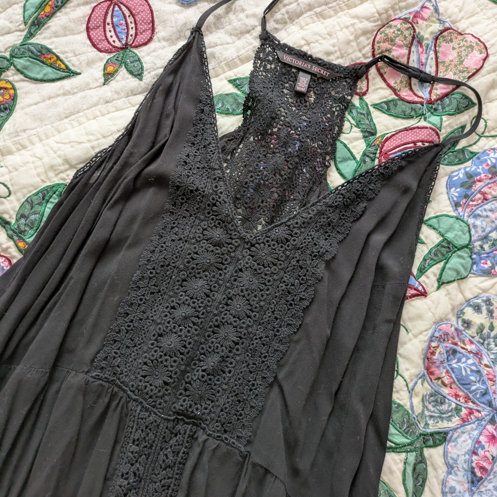 Victoria's Secret Black Maxi Dress - Picture 2 of 6